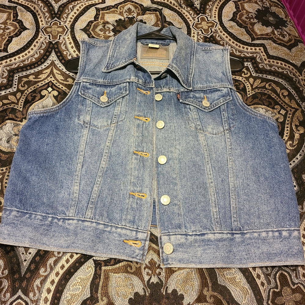 Denim vest
